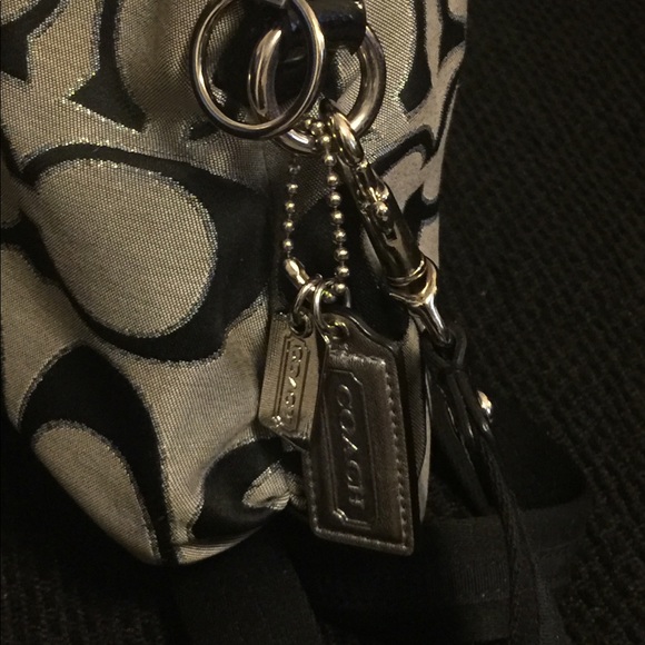 Coach Handbag - Picture 6 of 8